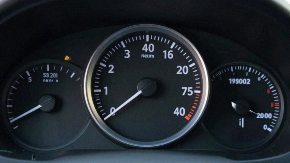 Ile pali BMW X1 w praktyce?